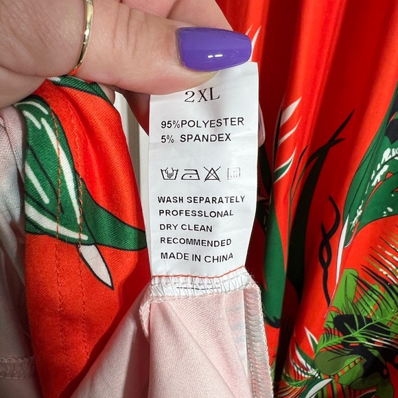 Tropical Red Maxi Dress - Picture 3 of 6